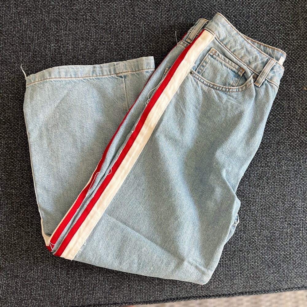 High Waisted Jean